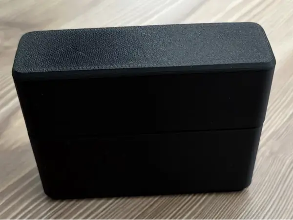 ScentVault V2 Magnetic Perfume Sample Case