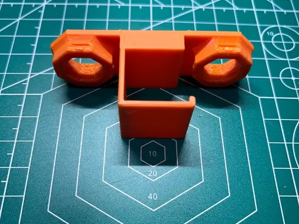 Single & Dual Multiboard Snap Square Tube Hanger