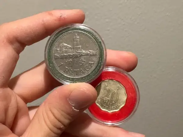 Custom Coin Display Filler Rings