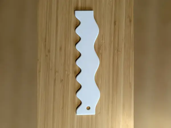 Wiggle Ruler – Wave Template for Quilting & Crafts