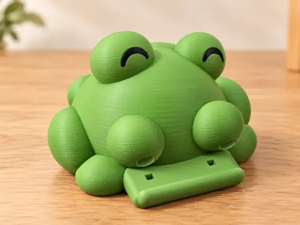 Ribbet Chubby Frog Phone Stand