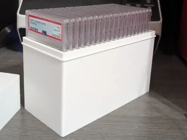 PSA Slab Storage Box for 20 – Raised Lid Stop