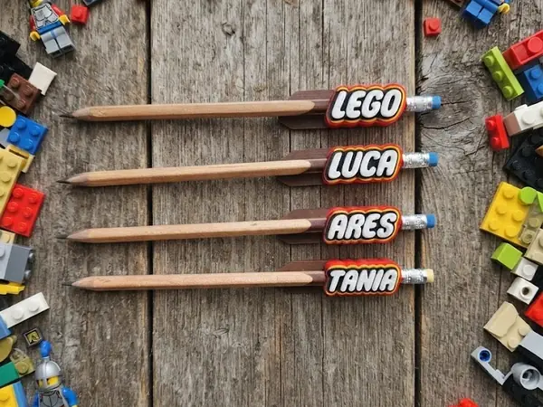 Custom Brick Font Pen