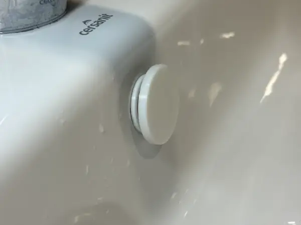 Custom Sink Overflow Cover – 2 Styles