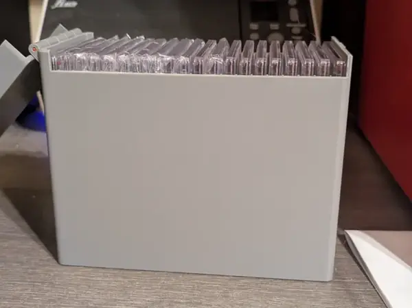 20 PSA Slab Case with Short-End Hinge