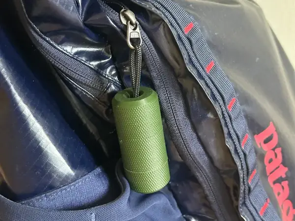 Chunky Paracord Zipper Pull with Stash