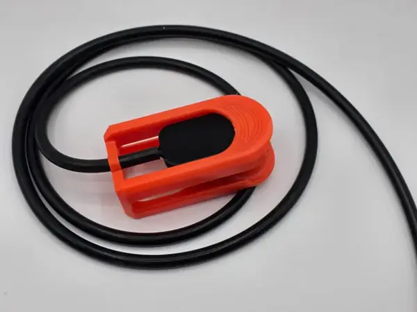 Clip-On Vacuum Nozzle for Filament Bags