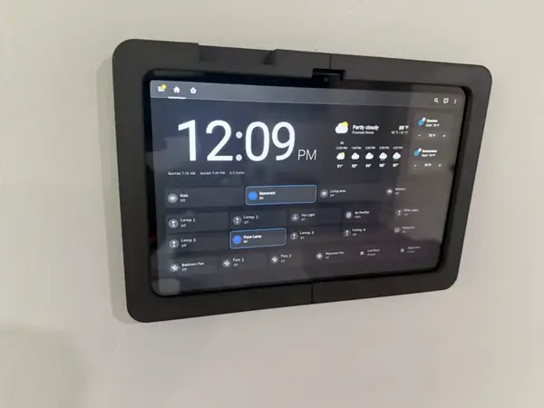 Galaxy Tab A11+ In-Wall Tablet Mount