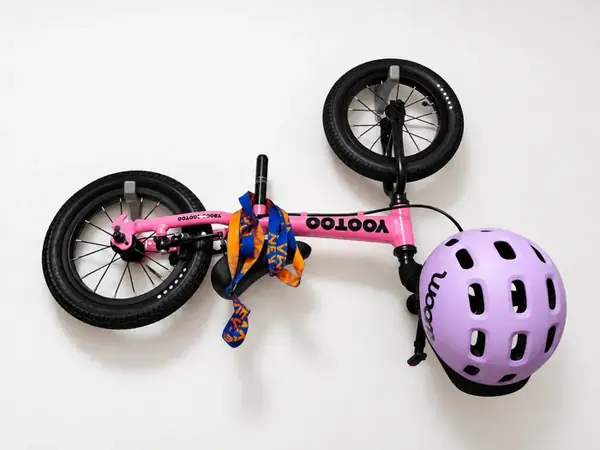 Narrow Wall Hook for Balance Bikes – 20 mm Arm